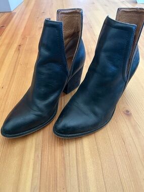 Wittner Australia Leather ankle boots